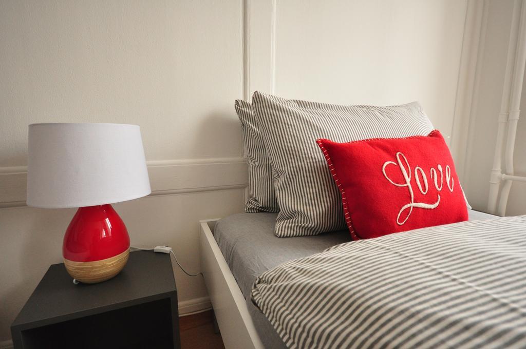 Townhouse II Sleeps 12 Guests Central อินเทอร์ลาเคน ภายนอก รูปภาพ